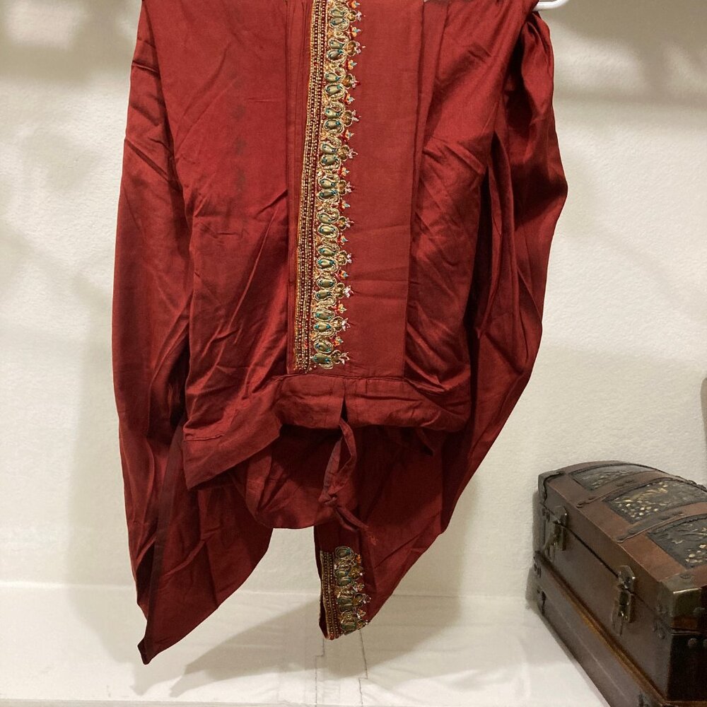 Men's silk kurta and doti set - Picture 2 of 3